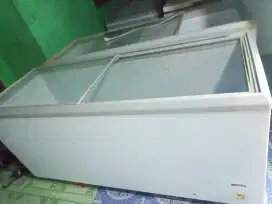 Prezer Sleding kaca
