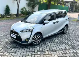 TOYOTA SIENTA 1.5 V BENSIN MANUAL 2016