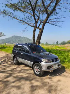 Daihatsu Taruna CSX