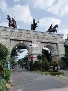 Fully Furnished San Lorenzo Golf lake residence 2KT siap huni