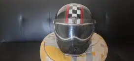HELM Bandit Street Custom Carbon