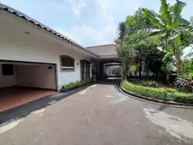 Rumah Disewakan Lokasi Strategis di Cilandak Jakarta Selatan