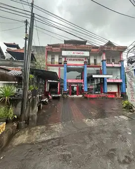 Dijual Gedung Ruko Lantai 3 di Jalan Utama Marlboro