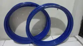 Sepasang Ring Pelk Jari-Jari