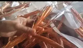 Menerima barang bekas besi tua, tembaga aluminium, timah, kuningan dll