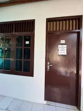 Kontrakan dekat halte busway ragunan