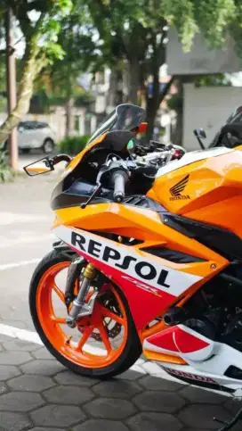 Motor honda cbr 250 rr repsol mulus