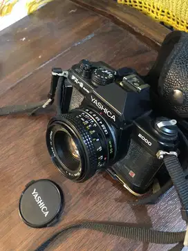 Kamera analog merk yashica FX_3 super 2000