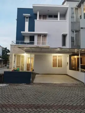 Dijual Rumah PIK Taman Grisenda