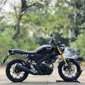 YAMAHA XSR 155 HITAM 2023 KM 16K PAJAK PANJANG SUPER GRES