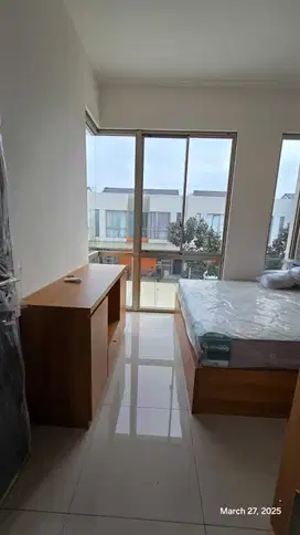 Disewakan Rumah 4.5x10 PIK 2 Furnished Murah Harga 69Jt/Thn