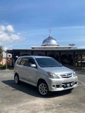 xenia xi 2011 mobil istimewa
