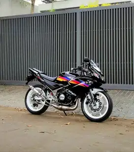 Kawasaki Ninja RR Modifikasi