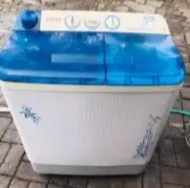 Mesin cuci 2 tabung Arisa 8kg