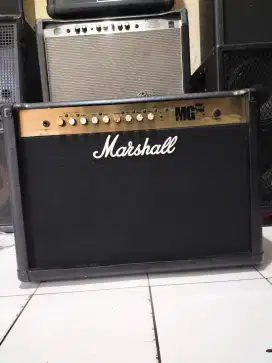Ampli gitar Marshall mg100fx speaker 12x2