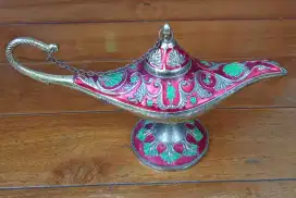 pajangan kuningan