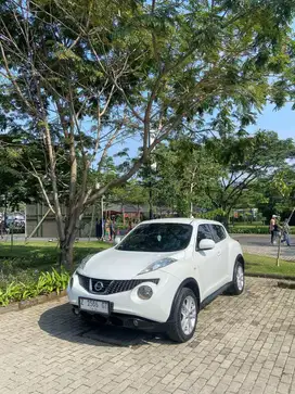 NISSAN JUKE 1.5 RX AT 2013 PUTIH