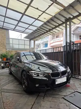 Bmw 330i 2019 Msport KM49.000 Simpanan