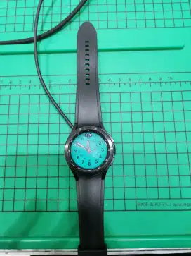 Samsung Galaxy watch 4 classic 42 mm*