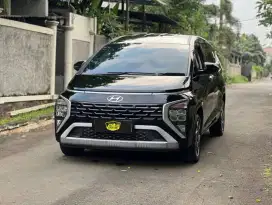 Hyundai Stargazer Prime AT Captain Seat 2022 Hitam  NEGO SAMPE JADI