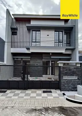 Dijual Rumah 2 lantai di Wisma Permai Surabaya
