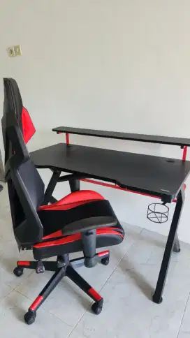 Di Jual Meja Gaming Informa Set Lengkap