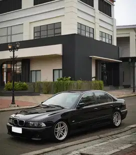 Jual cepat BMW E39 528i A/T tahun 1997 Mint Condition!