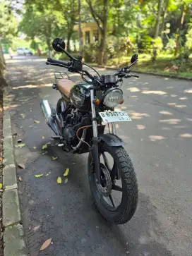 Honda Megapro tahun 2012 custom surat lengkap