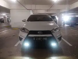 Yaris S TRD Sportivo 2016 Putih Mutiara