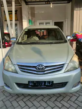 Kijang Innova 2008, Murah,