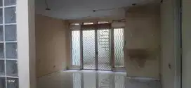 dijual rumah taman surya 5