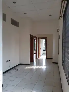 Taman Holis Indah DiJual Ruko 2 Lantai Sterategis Siap Pakai