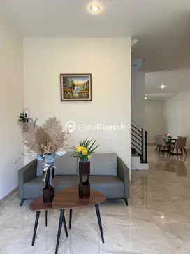 GRAND PATRIOT PALACE Five Star Residence Jl. Patriot