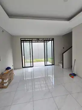 Disewakan rumah di kotabaru Parahyangan, tatar punawangi