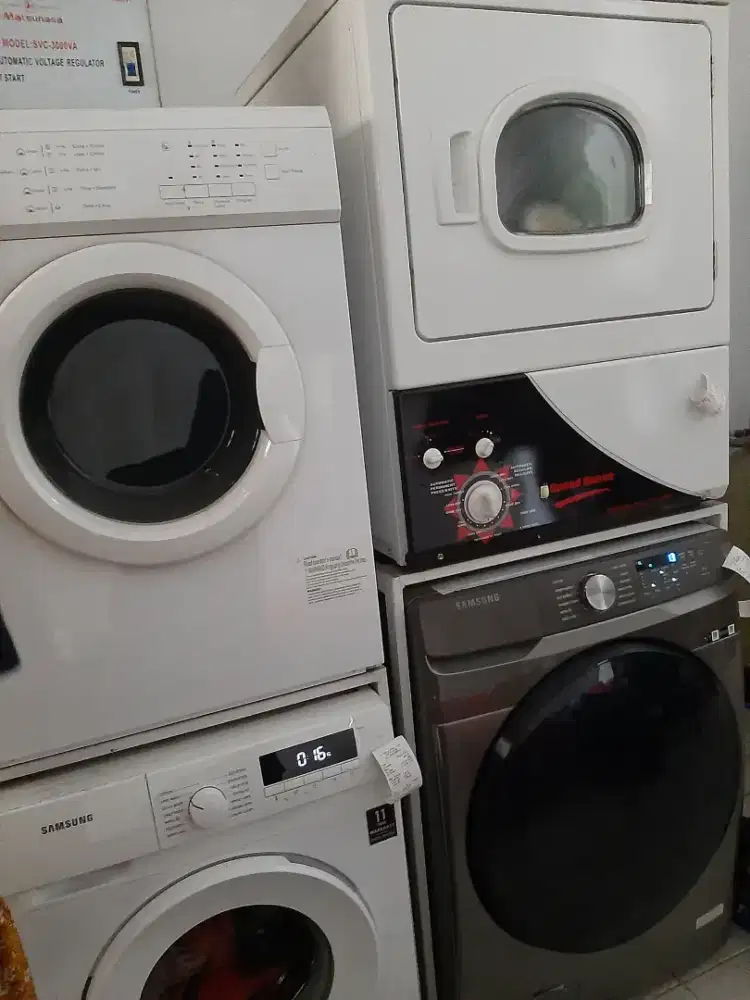 Di butuhkan 1 orang Karyawati Laundry