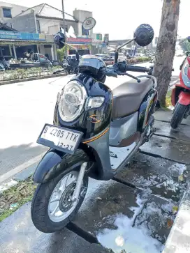 Honda scoopy donut 2017 harga net