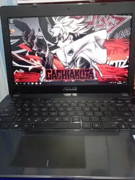 Laptop Asus X451C