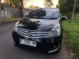 Nissan Grand livina 2013 Bensin