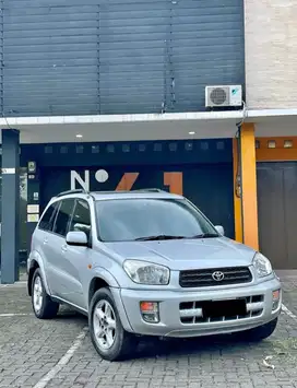 Mulus Siap Pakai ! Toyota Rav4 2.0 Automatic Warna Silver Tahun 2002