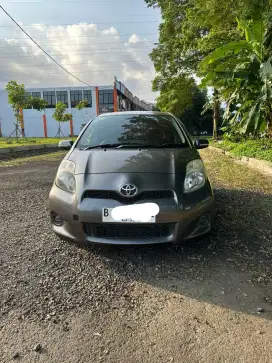 Yaris E 2013 matic
