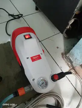 STEAM JET CLEANER 800W. REAIM ( BARU ) PUTIH