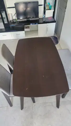 Di Jual Set Meja Makan Ori Informa,1 Meja,2 Kursi,1 Bench,Hrg 3,2 Jt