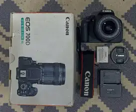 Kamera Canon 700D Layar Putar Fullset