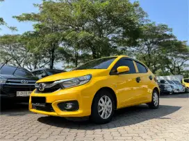 [ TERAWAT ] HONDA BRIO E CVT AT MATIC 2022 KUNING