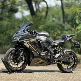 KAWASAKI ZX25R ABS QS GREY 2021 KM 5K PAJAK PANJANG SUPERB