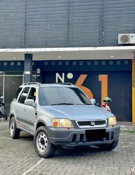 Mulus Siap Pakai ! Honda CR-V RD 2.0 Automatic Warna Silver Tahun 2000
