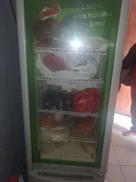 Showcase / Chiller Pendingin Minuman