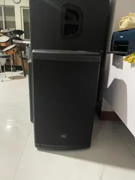 Speaker JBL EON 615 sepasang