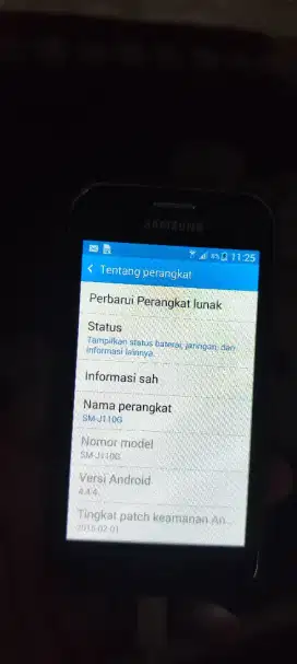 Samsung J1 Ace kapasitas 4Gb