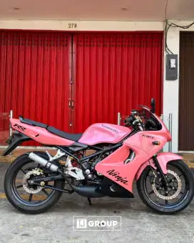 FOR SALE!! Kawasaki Ninja RR 2009